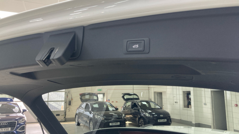 Audi A4 35 TDI Black Edition 5dr S Tronic Diesel Estate